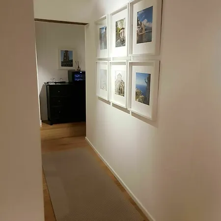 Vicolo Dei Sartori 4* サレルノ